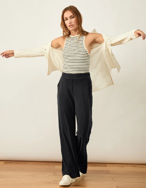 Modern Wide-Leg Pants for Street Style-Making Waves Pants