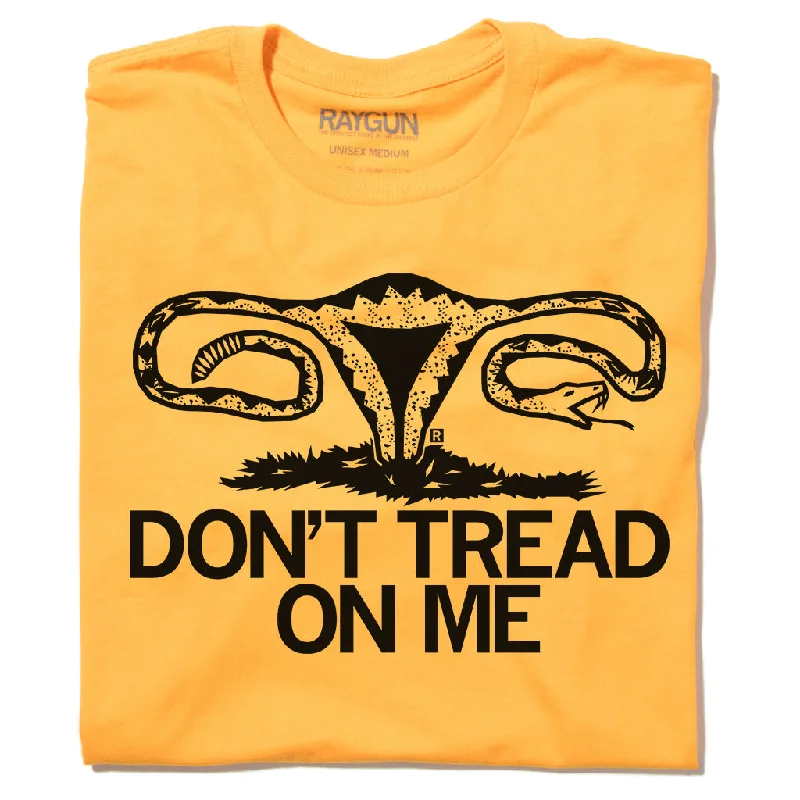 Classic Black T-Shirt for Versatile Style-Don't Tread On Me Uterus