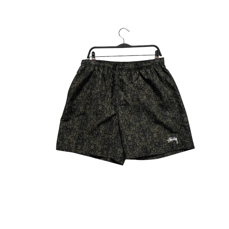 Classic Linen Shorts for Breezy Comfort-STUSSY/Shorts/L/Nylon/GRN/Animal Pattern/